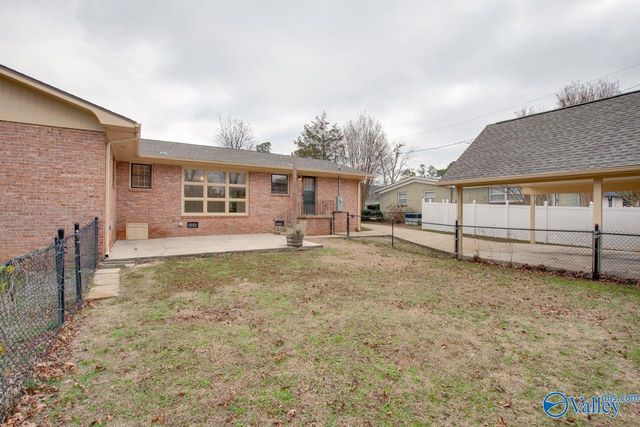 814 Cleermont Drive SE, Huntsville, AL 35801