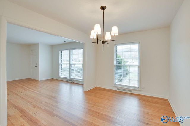 814 Cleermont Drive SE, Huntsville, AL 35801