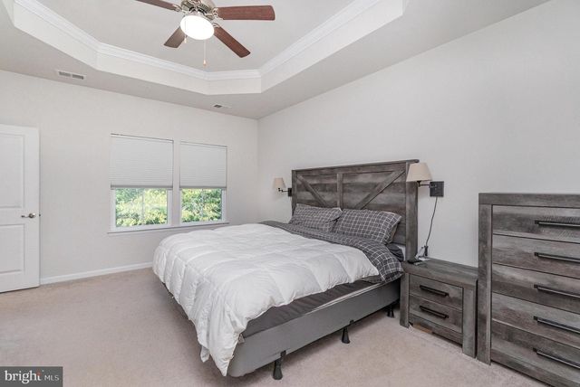 2906 SHAWS RD, Edgemere, MD 21219