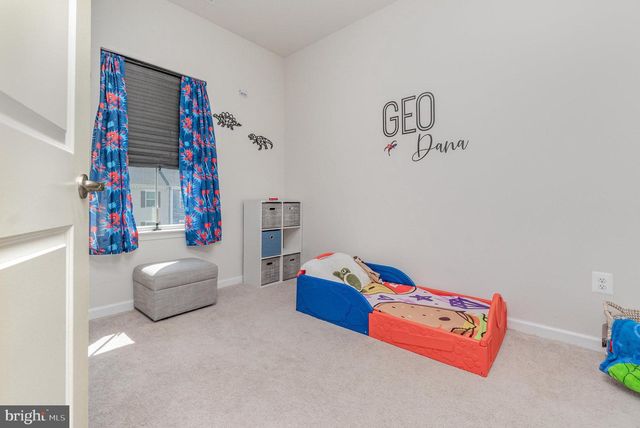 2906 SHAWS RD, Edgemere, MD 21219