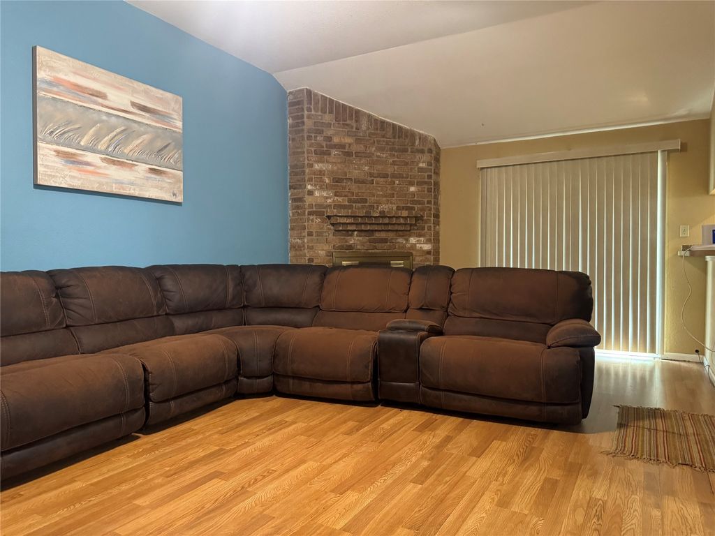 2681 Steppington Street, Grand Prairie, TX 75052 — photo 4