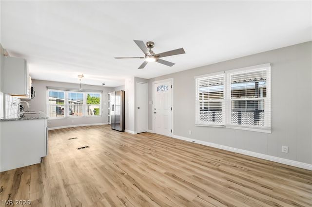 3466 Katmai Drive, Las Vegas, NV 89122
