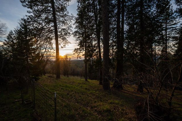 21465 Mason Rd, Colfax, CA 95713