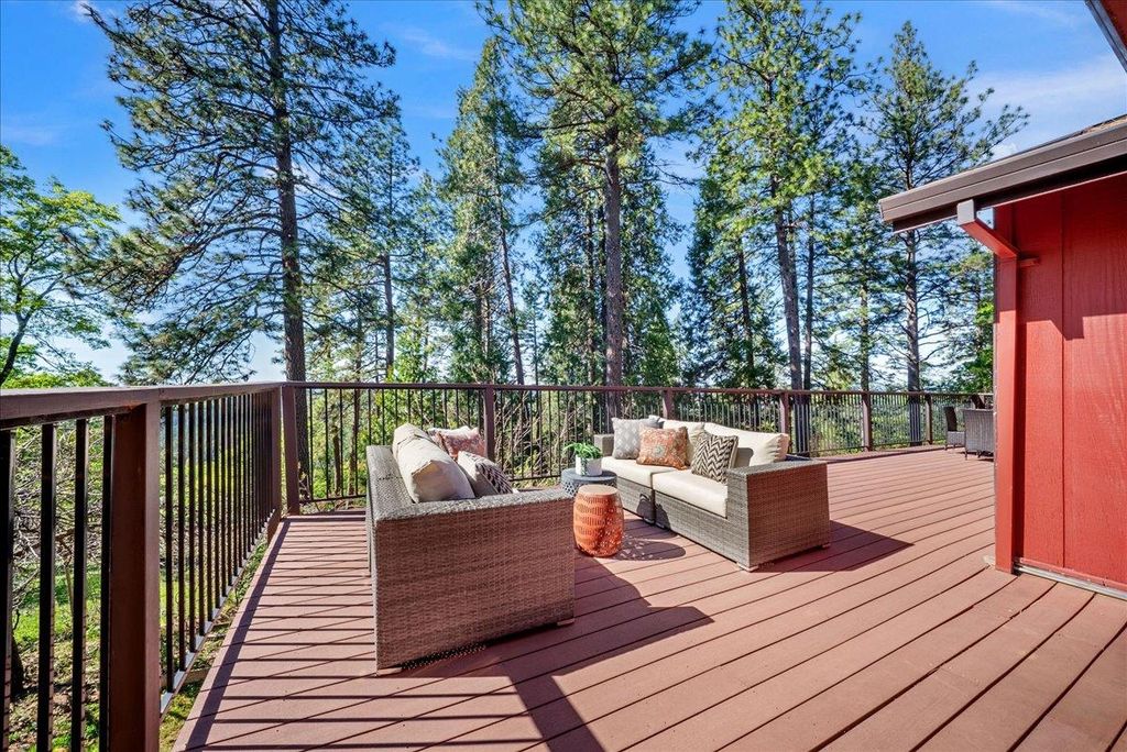 21465 Mason Rd, Colfax, CA 95713