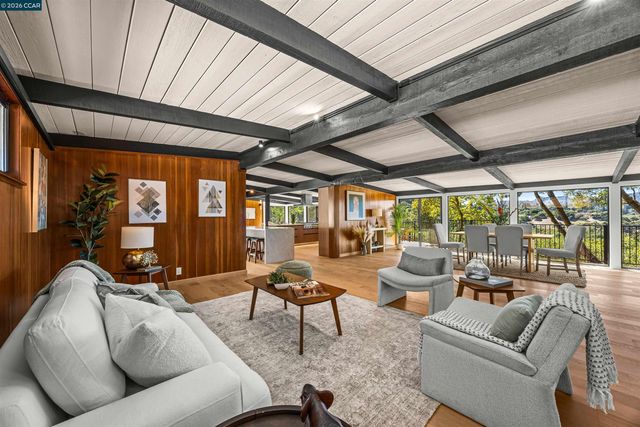 742 Miner Rd, Orinda, CA 94563
