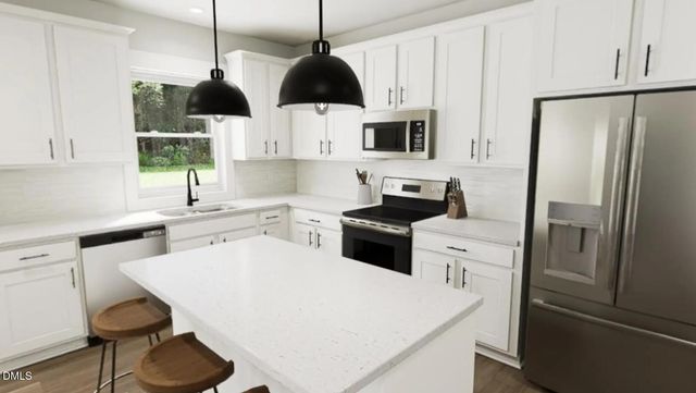 2004 Pollinator Place, Mebane, NC 27302