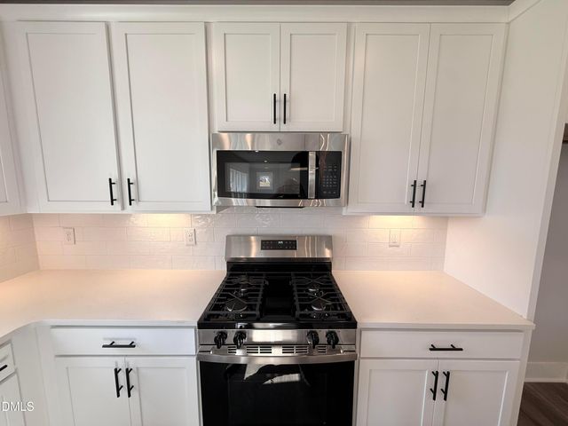 2004 Pollinator Place, Mebane, NC 27302