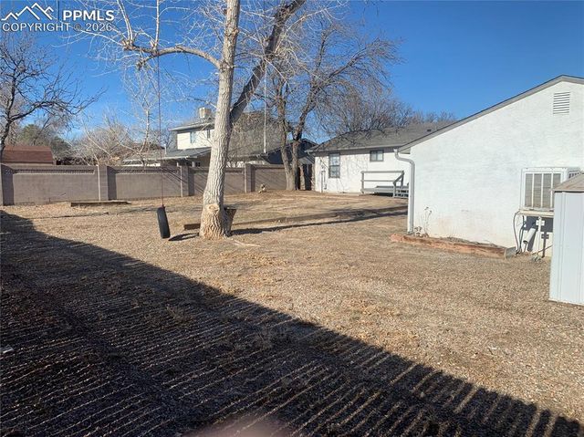 257 S Bailey Drive, Pueblo West, CO 81007