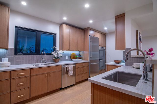 1145 S Crest Drive, Los Angeles, CA 90035