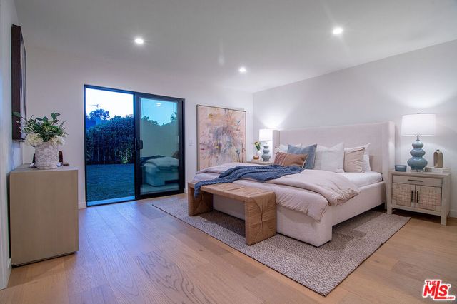 1145 S Crest Drive, Los Angeles, CA 90035