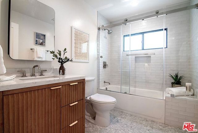 1145 S Crest Drive, Los Angeles, CA 90035