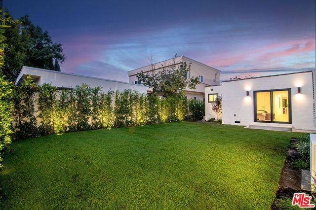 1145 S Crest Drive, Los Angeles, CA 90035