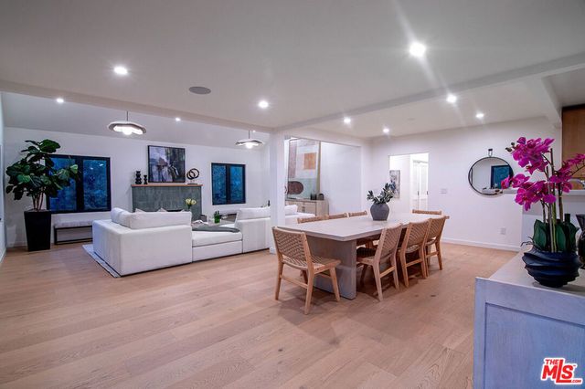 1145 S Crest Drive, Los Angeles, CA 90035