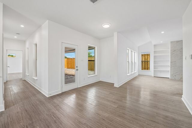 3769 Wenatche Drive, Dallas, TX 75233
