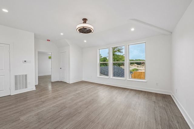 3769 Wenatche Drive, Dallas, TX 75233