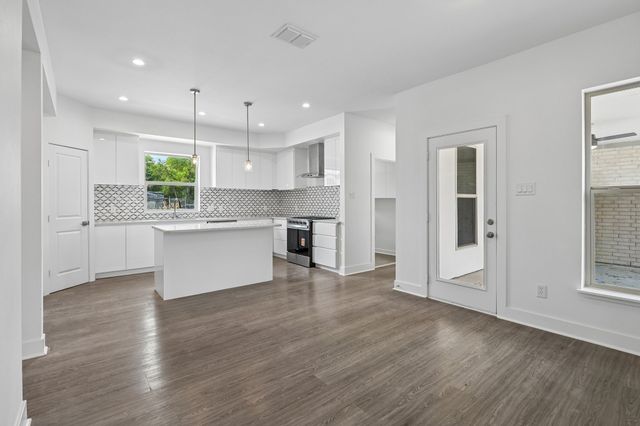 3769 Wenatche Drive, Dallas, TX 75233