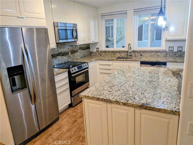118 Via Estrada C, Laguna Woods, CA 92637
