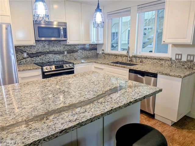 118 Via Estrada C, Laguna Woods, CA 92637