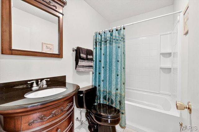 3914 Birkemeier Drive, Florissant, MO 63034