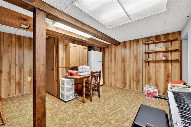 3914 Birkemeier Drive, Florissant, MO 63034