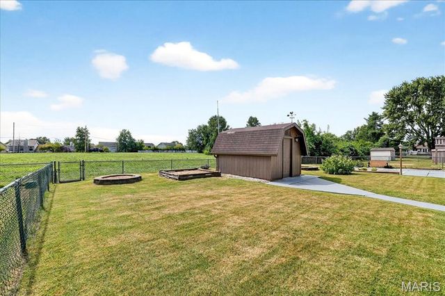 3914 Birkemeier Drive, Florissant, MO 63034