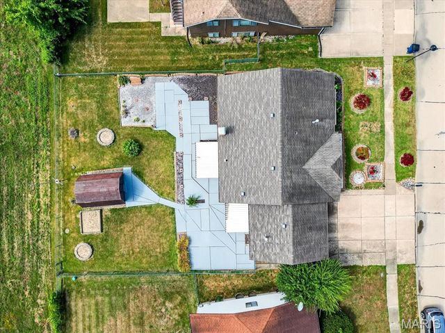 3914 Birkemeier Drive, Florissant, MO 63034