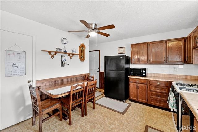 3914 Birkemeier Drive, Florissant, MO 63034