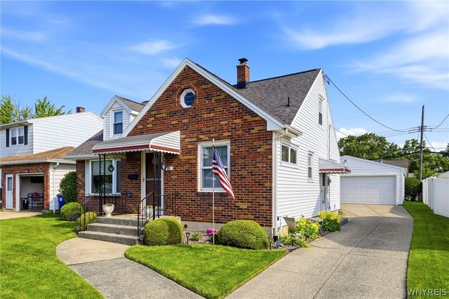 72 Arcade Avenue, Amherst, NY 14226