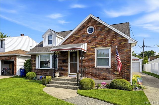 72 Arcade Avenue, Amherst, NY 14226
