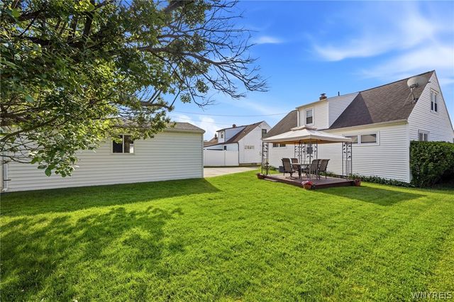 72 Arcade Avenue, Amherst, NY 14226