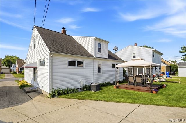 72 Arcade Avenue, Amherst, NY 14226