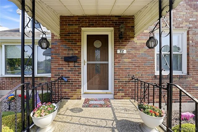 72 Arcade Avenue, Amherst, NY 14226