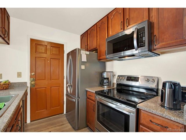 15057 E Jarvis Pl, Aurora, CO 80014