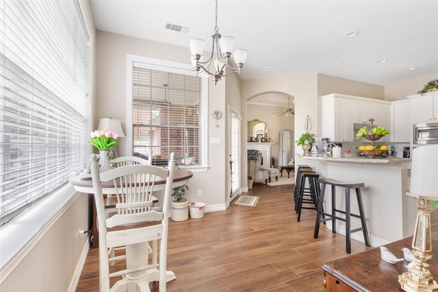 213 Regal Lane, Liberty, TX 77575