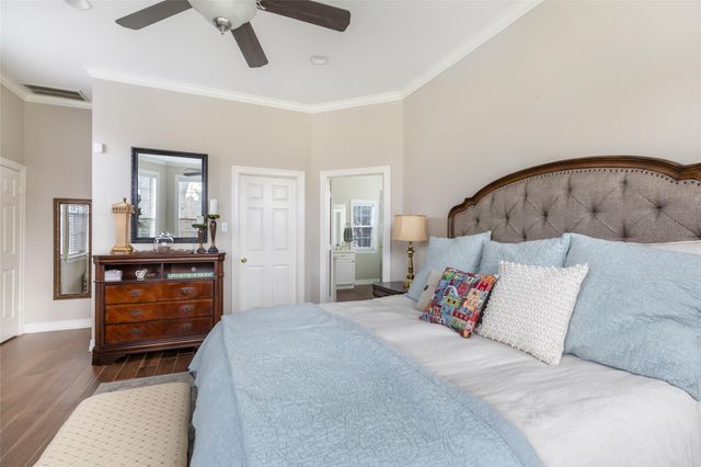 213 Regal Lane, Liberty, TX 77575