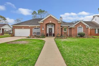 213 Regal Lane, Liberty, TX 77575