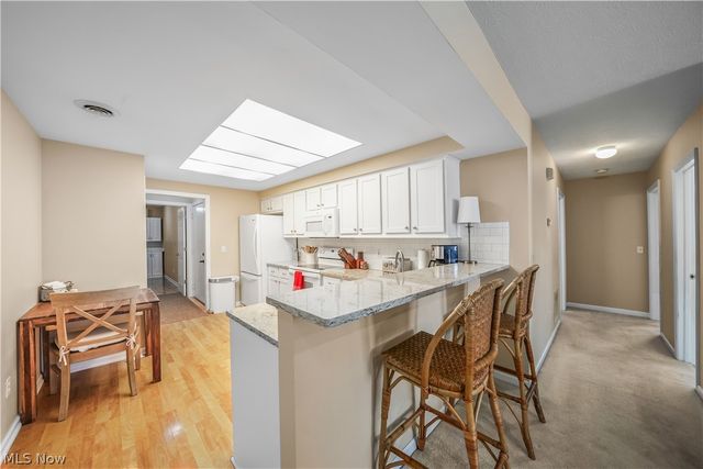 8181 Cyrus Lane, Sagamore Hills, OH 44067