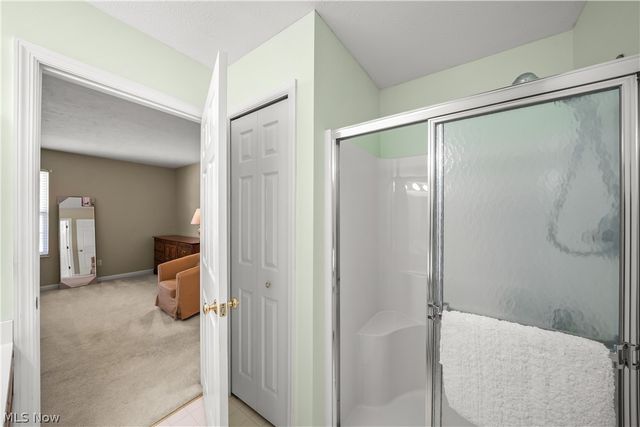 8181 Cyrus Lane, Sagamore Hills, OH 44067