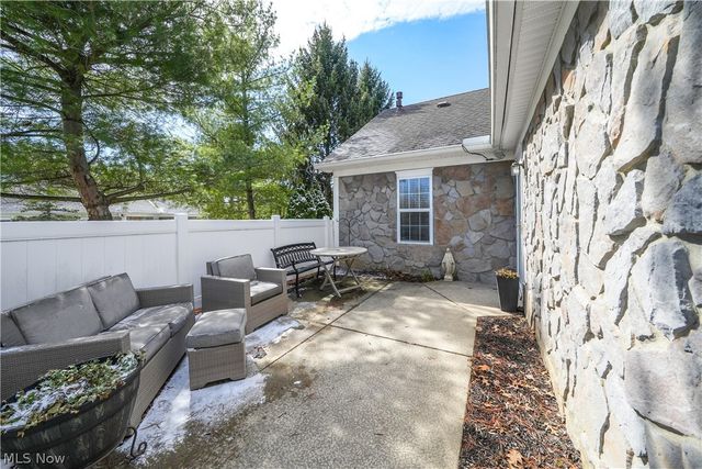 8181 Cyrus Lane, Sagamore Hills, OH 44067