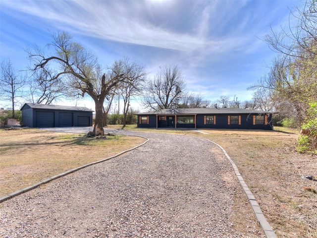 300 Oak Street, Oklahoma City, OK 73110