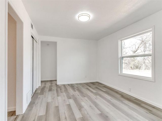 300 Oak Street, Oklahoma City, OK 73110