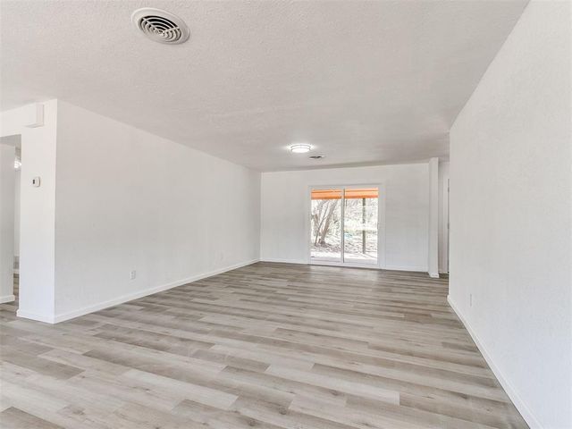 300 Oak Street, Oklahoma City, OK 73110