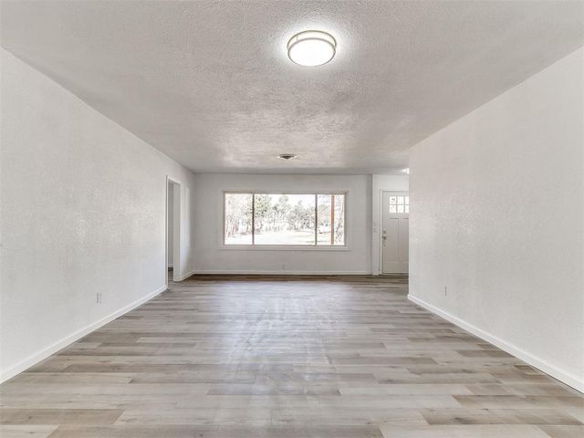 300 Oak Street, Oklahoma City, OK 73110