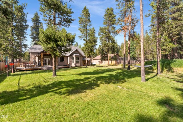 17169 Kingsburg Road, Bend, OR 97707