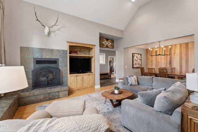 17169 Kingsburg Road, Bend, OR 97707