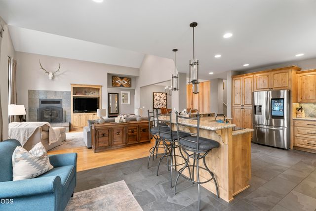 17169 Kingsburg Road, Bend, OR 97707