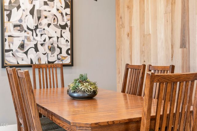 17169 Kingsburg Road, Bend, OR 97707
