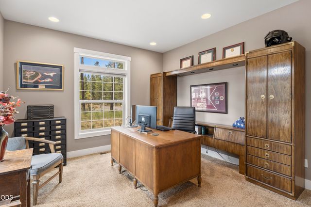 17169 Kingsburg Road, Bend, OR 97707