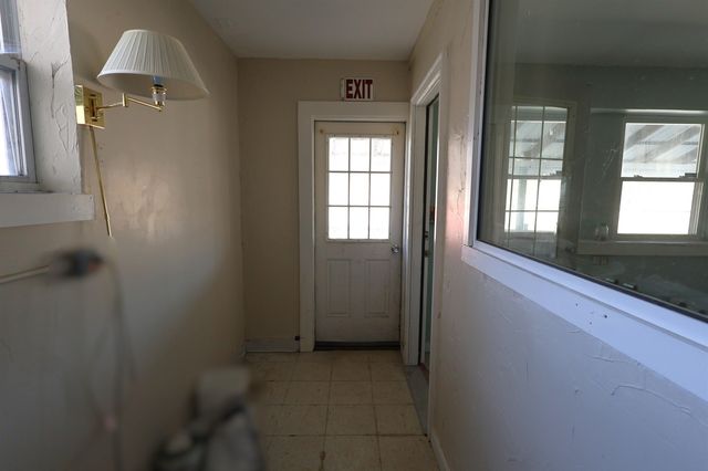 568 North Main Street, Hartford, VT 05001