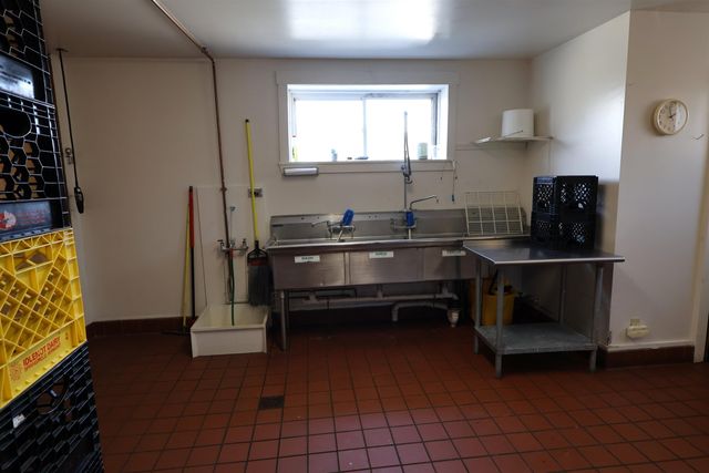 568 North Main Street, Hartford, VT 05001